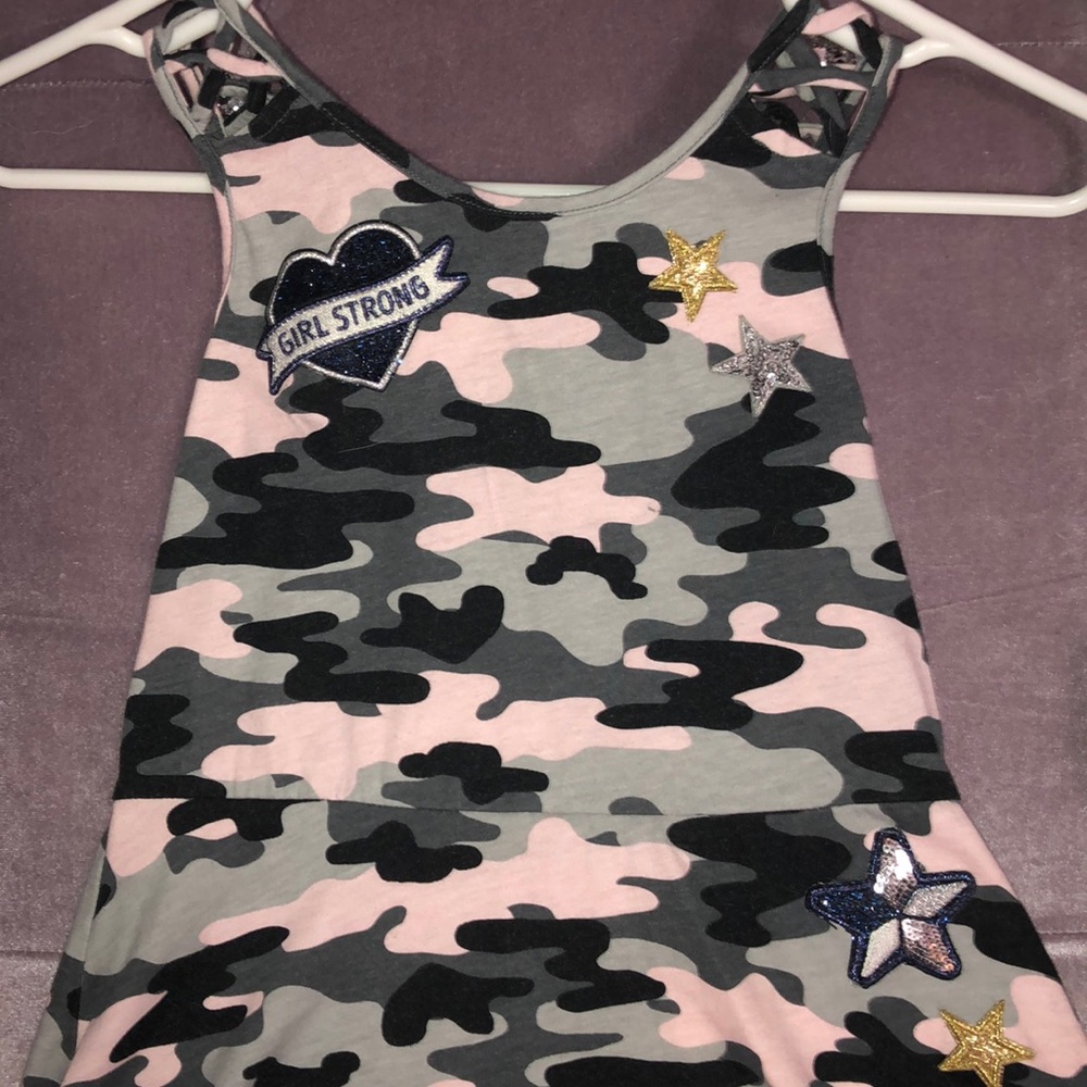 Girls Dress/ Size 7/8- NEVER WORN- Beautiful